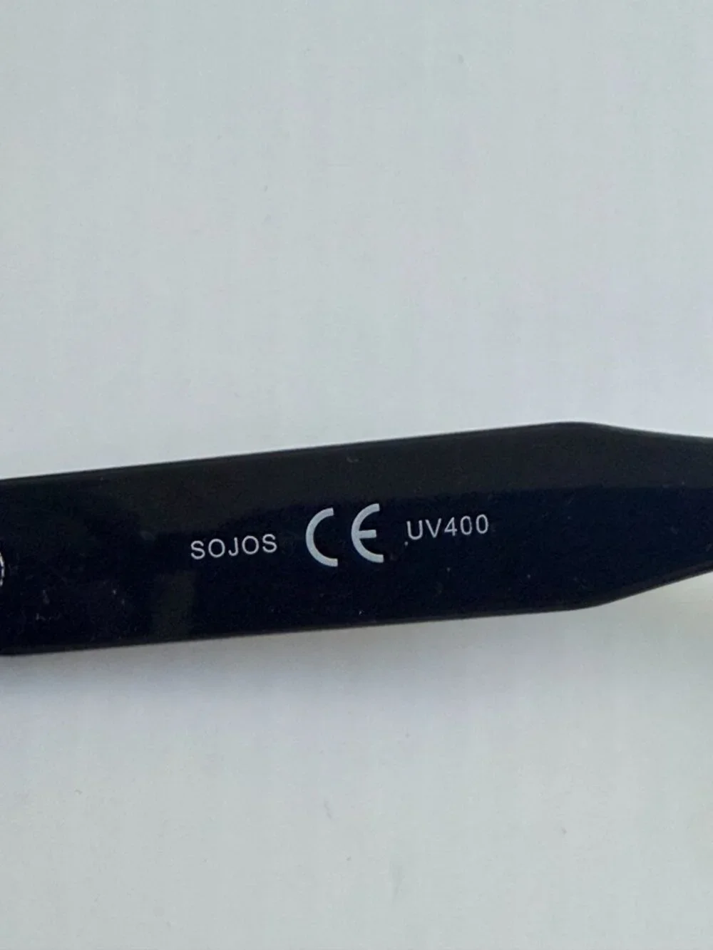 Sojos Sunglasses SJ2390 in Black